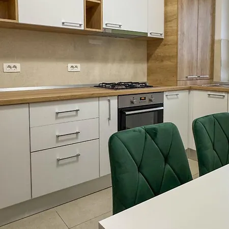 Charming At Coresi Mall #brasov *